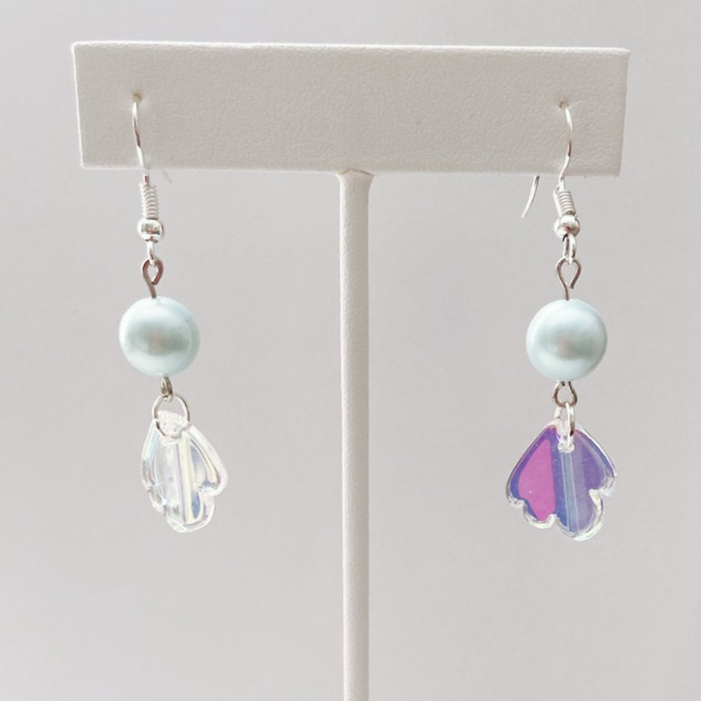 NWT Pearl Petal Earrings - Handmade